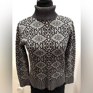 NWOT Talbots Black and white tribal/ Geometric patterned Turtleneck Sweater